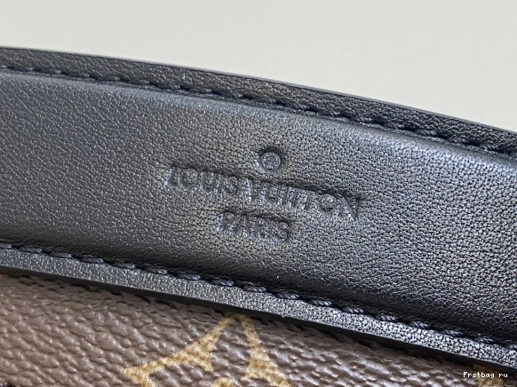 First bag ru VUITTON LOUIS Lucky Trunk 0712
